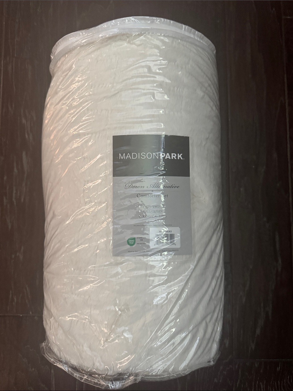 Madison Park Blair Runched Ivory Faux Fur Comforter Set includes 2 king shams - Picture 5 of 5